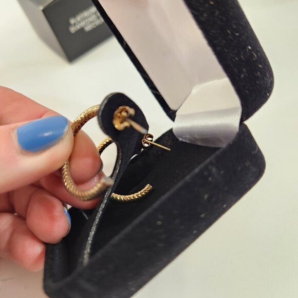 AVON 18K & Platinum Plated Jewelry Bundle Necklaces Earrings - Picture 13 of 16